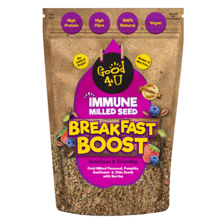 Pakiranje Good4U Immune Breakfast Boost – mješavina mljevenih sjemenki obogaćena vitaminima C i D, prikladna za vegane, bez glutena i orašastih plodova. Idealno za posipanje po zobenoj kaši, smoothiejima i jogurtu.